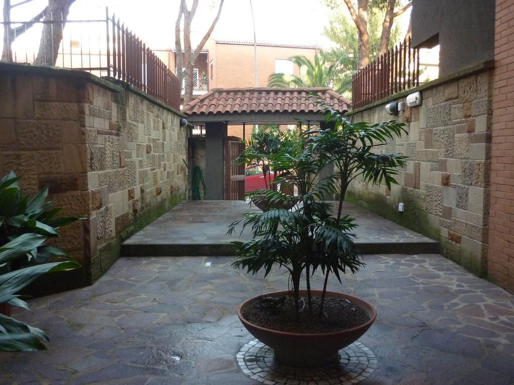 Eur Nir Residence Rome Bagian luar foto